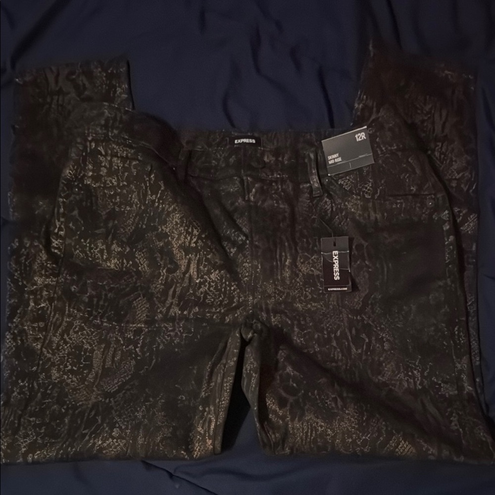 Express Black and Gold Skinny Mid Rise 12R Jeggings Jean Leggings Snake Print